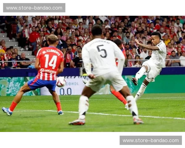 燃情德比:马德里之王的荣耀之战